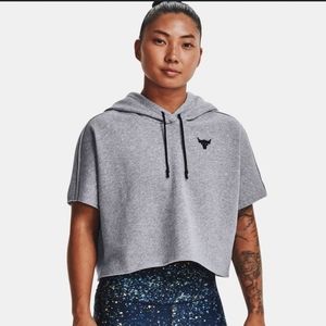 Under Armour Project Rock Short Sleeve Hoodir